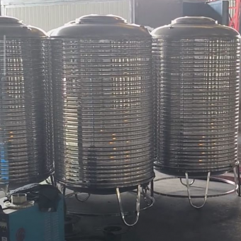 Tangki Air Stainless Steel Dasar Flat kapasitas 4000 Liter